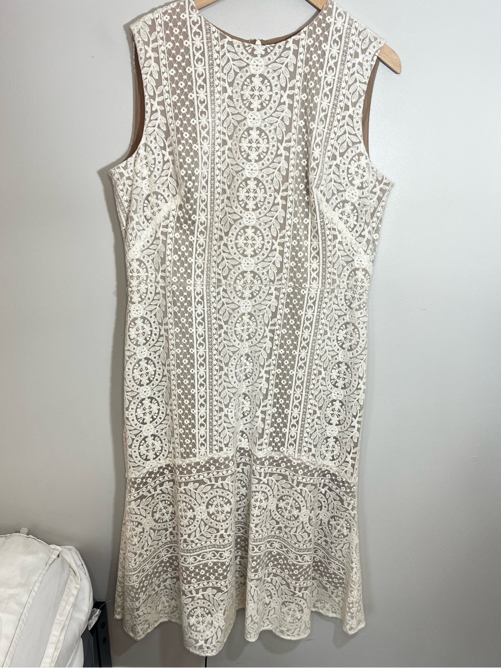 Lauren Ralph Lauren Sleeveless Ivory Lace Sheath Midi Dress Women’s 16